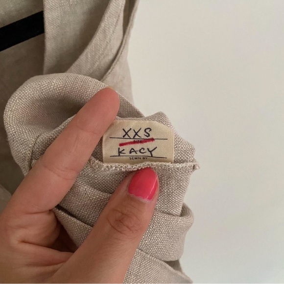 Elizabeth Suzann Polly Linen Tank *Retired Style* - Picture 4 of 5